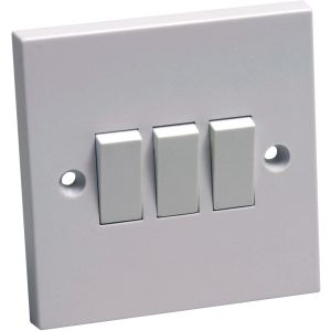 Jendee Trading Co. CED 3 Gang 2 Way Switch 1 Each CEDS32