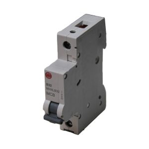 32A Breakers Type B, Wylex 1 Each NHXLB32