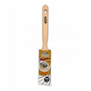 The Benette Angle Sash Paint Brush  1.5 In 1 Each