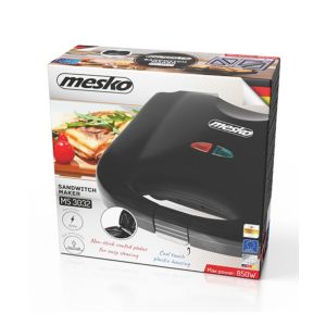 Sandwich Maker-850W Non-Stick Plates